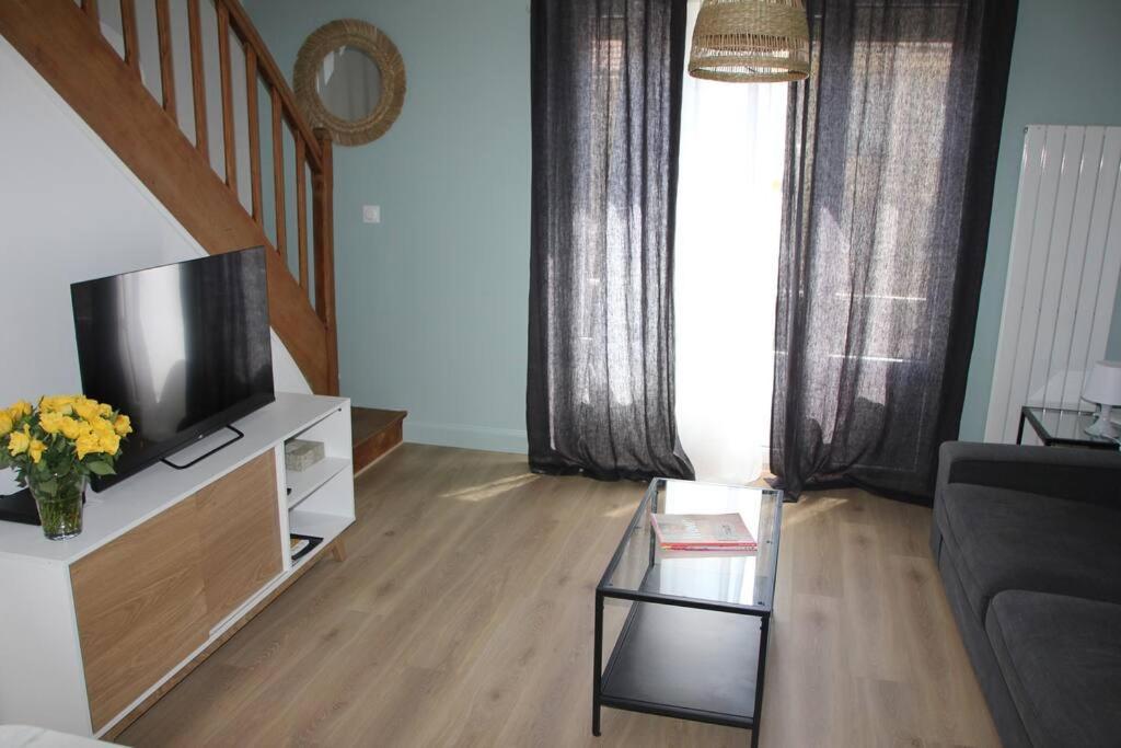 Maisonnette Au 15 Auxerre Extérieur photo
